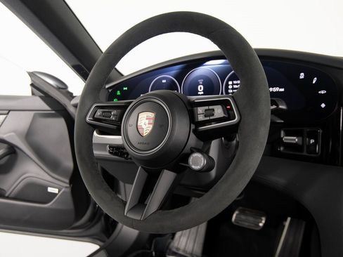 New 2026 Porsche Taycan 4S image 27