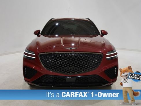 Used 2022 Genesis GV70 3.5T Sport image 2