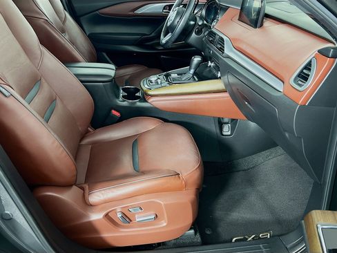 Used 2019 MAZDA CX-9 Signature image 23