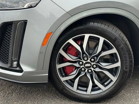 Used 2025 Cadillac XT6 Sport w/ Platinum Package AWD/4WD image 7
