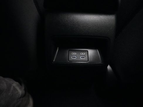 Used 2024 Toyota Corolla LE image 19