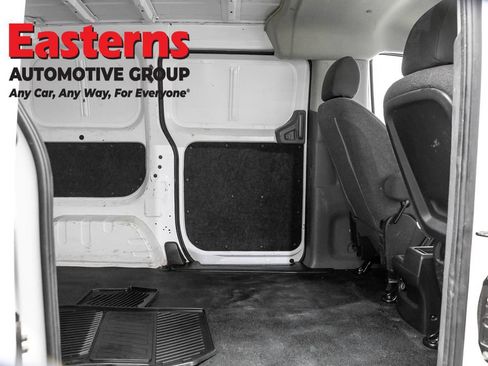 Used 2019 Nissan NV200 SV FWD image 22