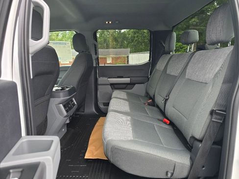 New 2025 Ford F450 XLT image 8