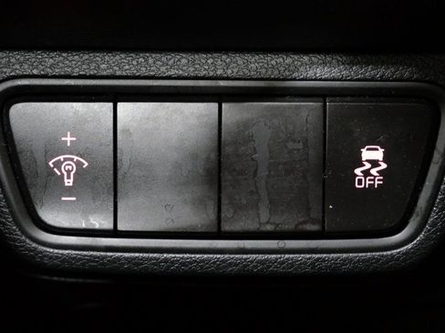 Used 2023 Kia Forte LXS image 14