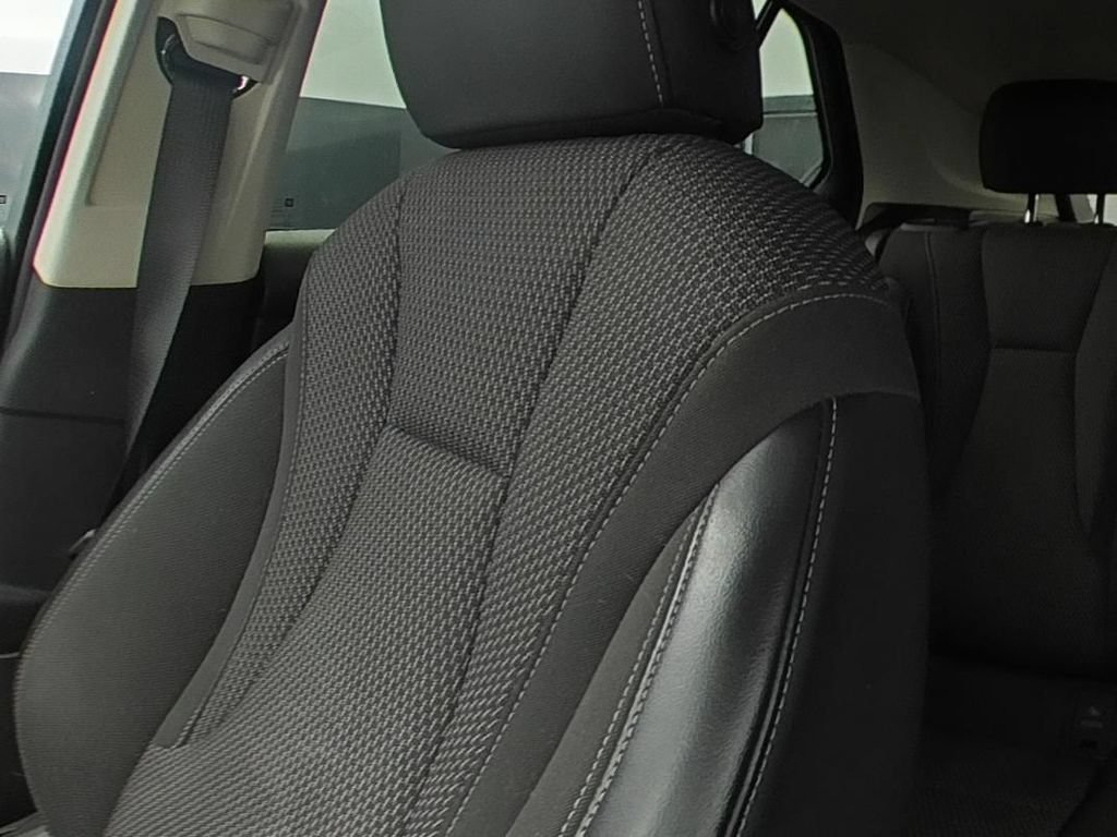 Certified 2022 Buick Envision Preferred FWD image 9