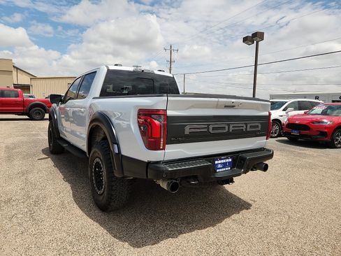 Certified 2025 Ford F150 Raptor AWD/4WD image 5
