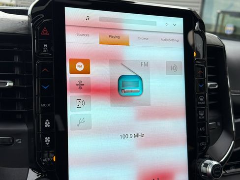 Used 2025 RAM 3500 Limited image 17