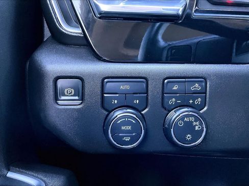 Certified 2025 Chevrolet Silverado 1500 LT w/ Safety Package AWD/4WD image 33