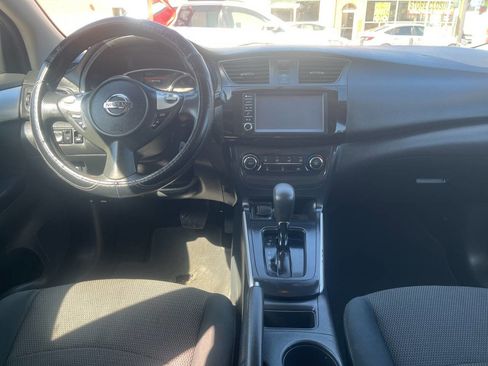 Used 2019 Nissan Sentra S image 15