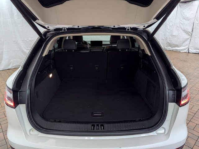 Used 2022 Lincoln Nautilus AWD w/ Premium Package image 21