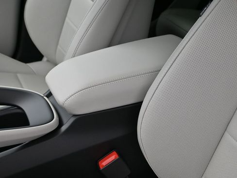 New 2025 Porsche Macan 4S Electric image 21