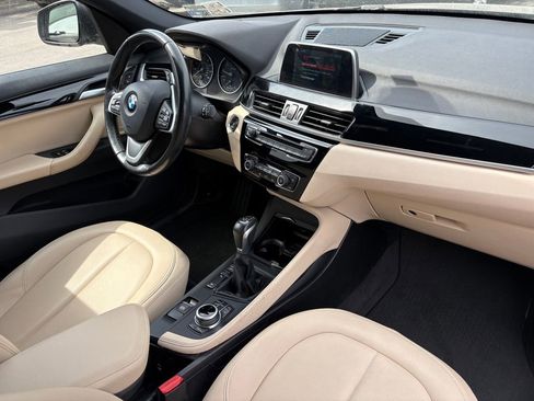 Used 2018 BMW X1 xDrive28i image 9