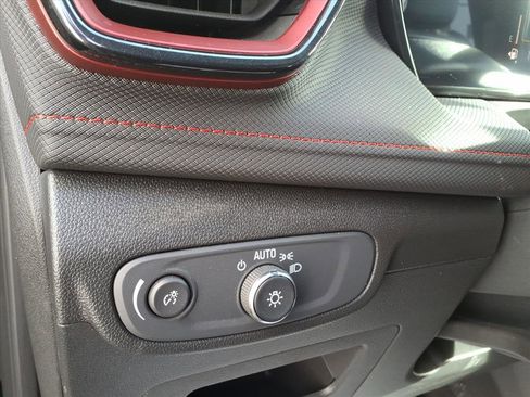 Certified 2025 Chevrolet TrailBlazer RS w/ Convenience Package image 20