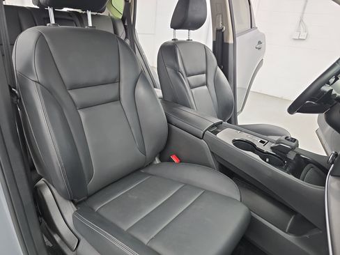 Certified 2023 Nissan Rogue SV w/ SV Premium B Package FWD image 10