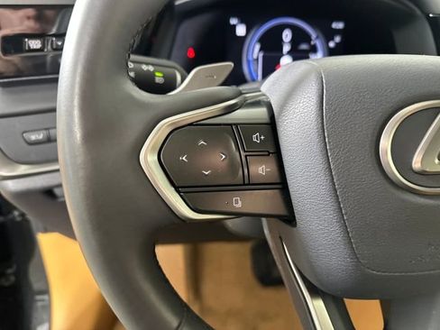 Used 2023 Lexus RZ 450e Premium w/ Technology Package image 15