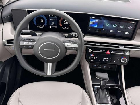 New 2026 Hyundai Tucson SEL Plus FWD image 17
