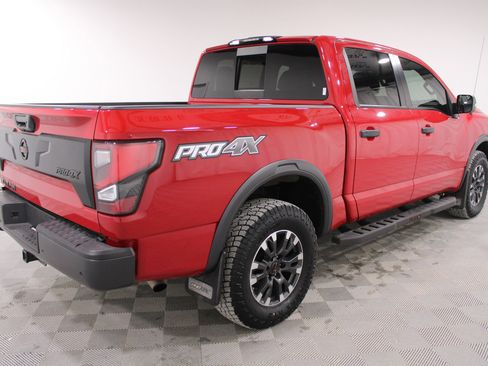 Used 2020 Nissan Titan PRO-4X w/ Pro-4x Convenience Package image 23
