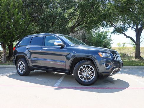 Used 2015 Jeep Grand Cherokee Limited w/ Trailer Tow Group IV RWD image 1