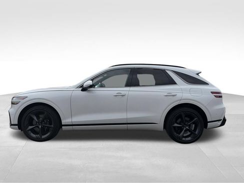 Certified 2026 Genesis GV70 2.5T Sport Prestige AWD/4WD image 10