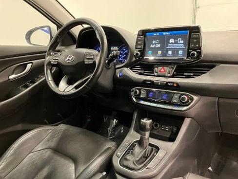 Used 2019 Hyundai Elantra GT w/ Style Package 02 FWD image 52