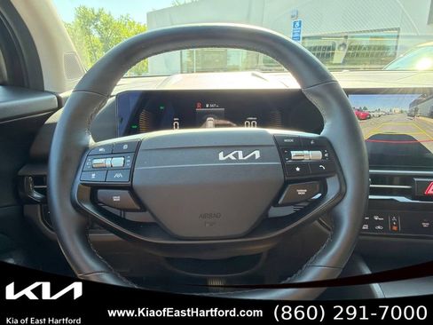 Certified 2026 Kia Sportage EX AWD/4WD image 35