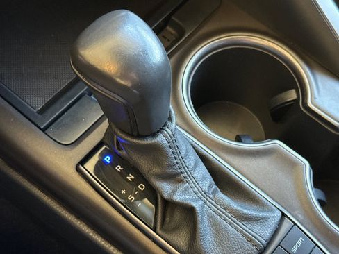 Certified 2023 Toyota Camry SE image 24