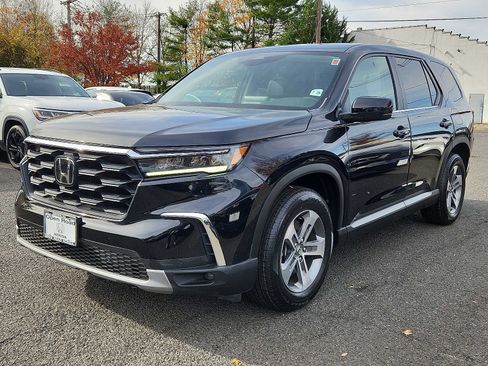 Certified 2023 Honda Pilot EX-L image 3