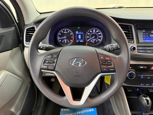 Used 2018 Hyundai Tucson SE w/ Cargo Package AWD/4WD image 20