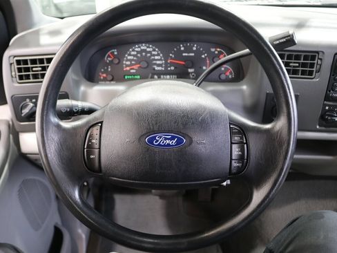 Used 2003 Ford F250 XLT image 81