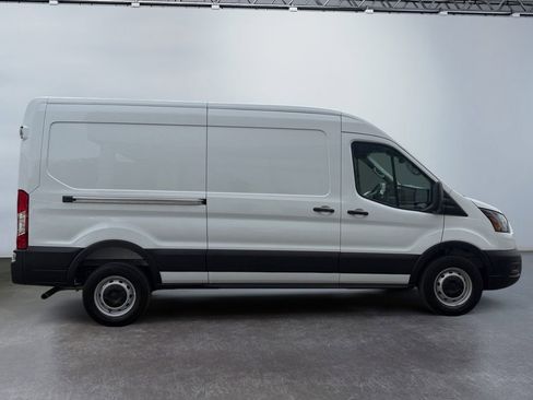 Used 2025 Ford Transit 250 148 Medium Roof w/ Load Area Protection Package RWD image 4