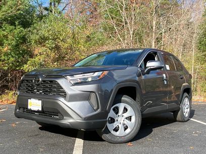 New 2025 Toyota RAV4 LE