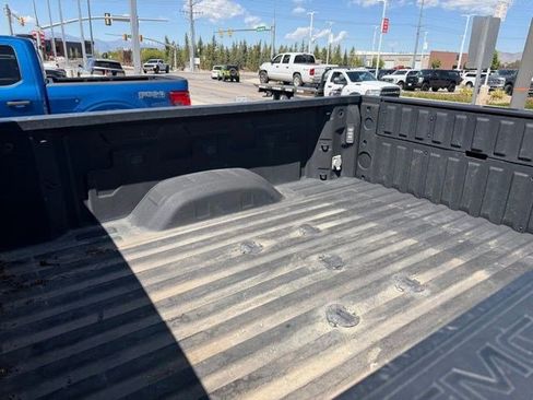 Used 2022 GMC Sierra 3500 AT4 w/ Gooseneck/5TH Wheel Package AWD/4WD image 9