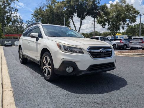Used 2019 Subaru Outback 2.5i Limited AWD/4WD image 6
