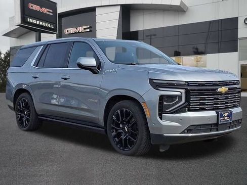 Used 2025 Chevrolet Tahoe High Country AWD/4WD image 38