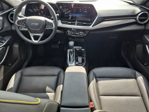 Used 2025 Chevrolet Trax ACTIV w/ Driver Confidence Package FWD image 13