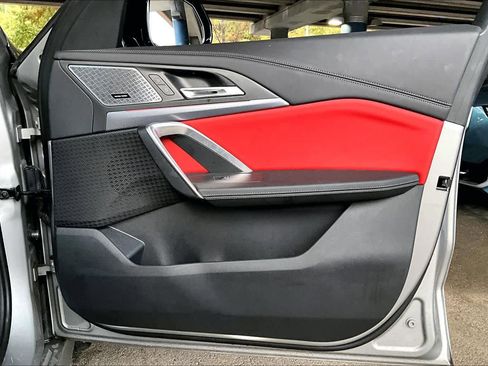 Used 2025 BMW X1 M35i w/ Premium Package image 22