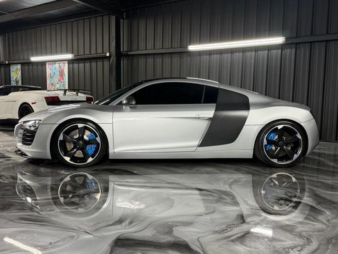 Used 2009 Audi R8 V8 AWD/4WD image 6