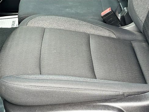 Used 2024 Chevrolet Silverado 2500 LT image 19