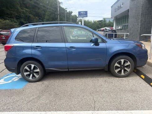 Used 2018 Subaru Forester 2.5i Premium AWD/4WD image 8
