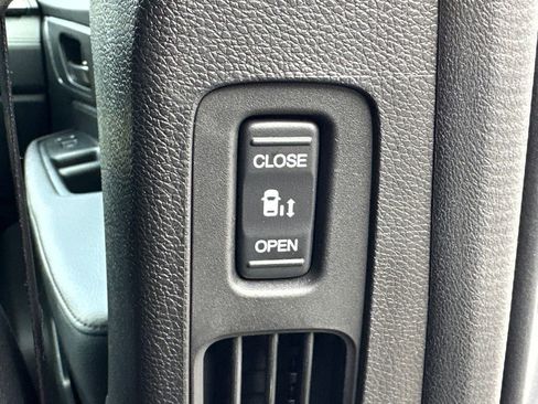 Certified 2026 Honda Odyssey EX-L image 19
