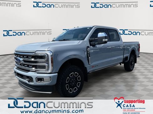 Used 2024 Ford F250 Platinum image 1