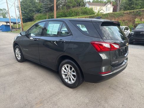 Certified 2018 Chevrolet Equinox LS FWD image 5