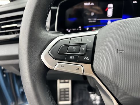 Used 2025 Volkswagen Jetta Sport image 25