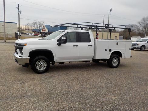 Used 2021 Chevrolet Silverado 2500 W/T w/ WT Convenience Package image 1