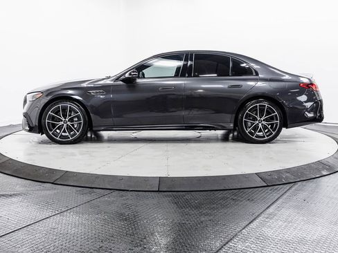 Used 2025 Mercedes-Benz E 53 AMG e 4MATIC Sedan w/ Multicontour Seating Package image 4