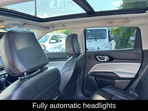 Certified 2022 Jeep Compass Limited w/ Sun and Sound Group image 28