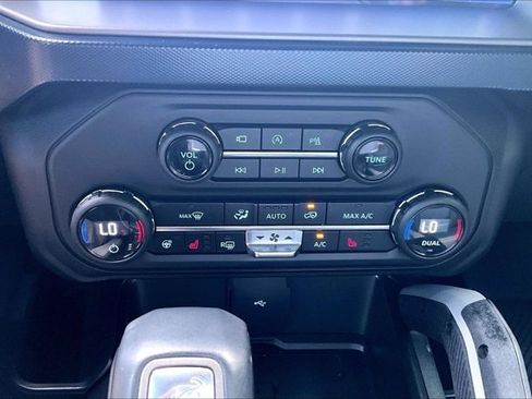 Used 2021 Ford Bronco First Edition AWD/4WD image 15