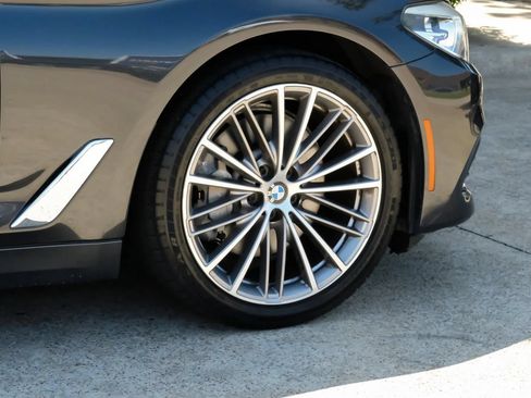 Used 2018 BMW 530i RWD image 66