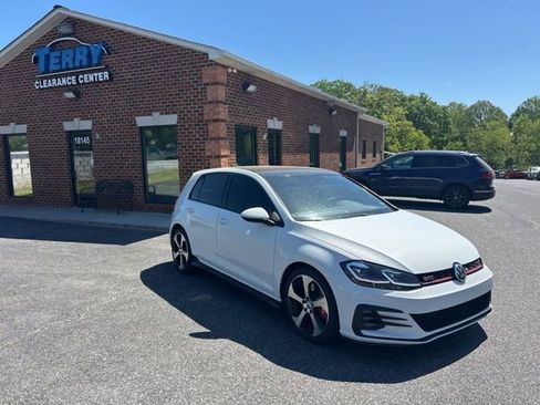 Used 2019 Volkswagen Golf 4-Door image 1
