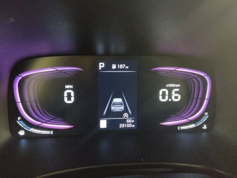 Used 2023 Kia Soul LX image 23